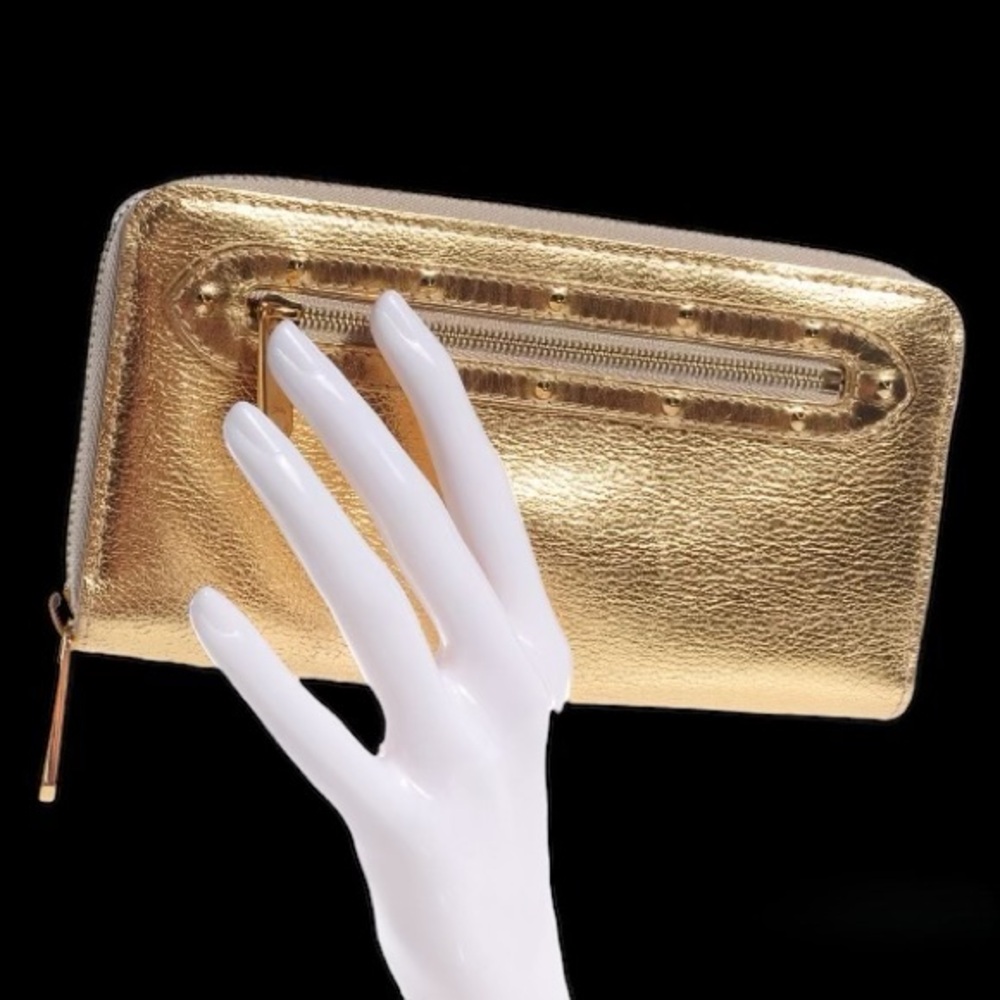 Louis Vuitton Gold Suhali Zippy Wallet 100% Authentic